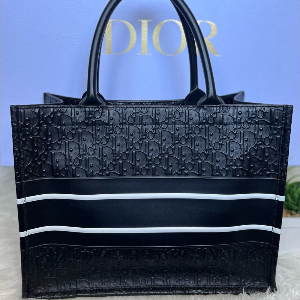 Christian Dior Leather Book Tote - Picture 3 of 16